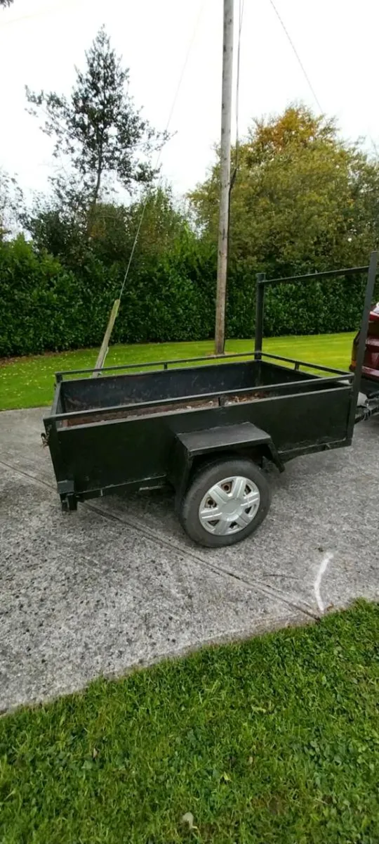 Trailer - Image 2