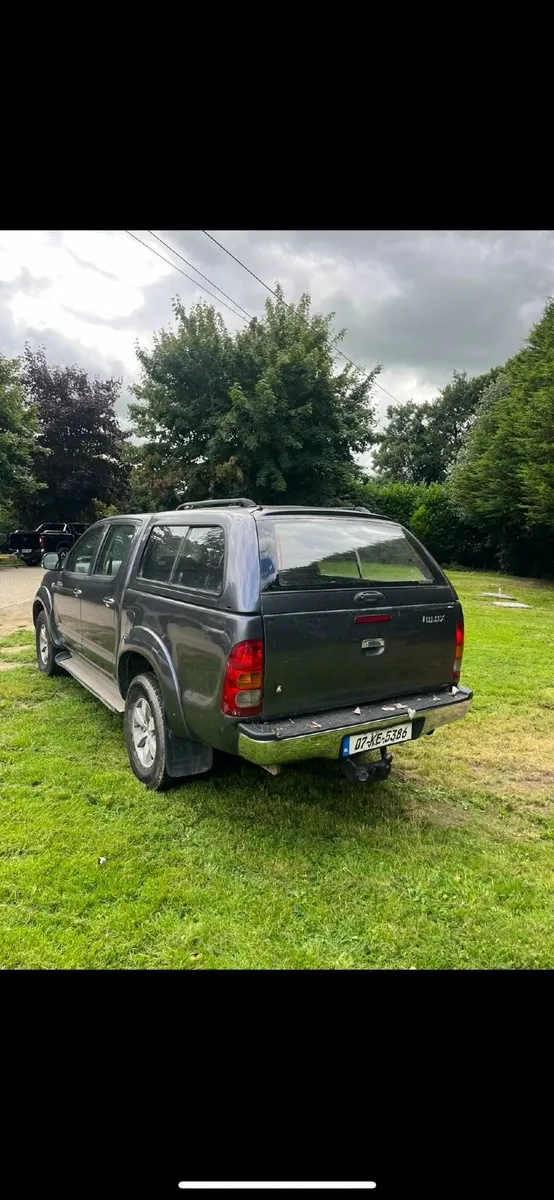 Toyota Hilux 2007 - Image 1