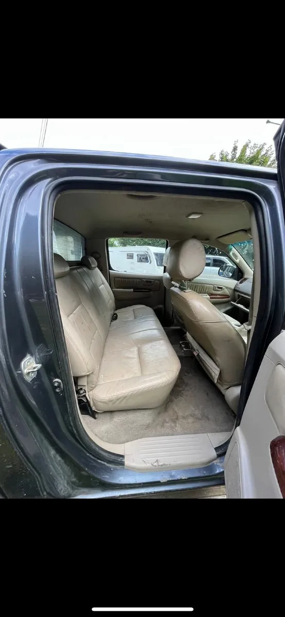 Toyota Hilux 2007 - Image 3