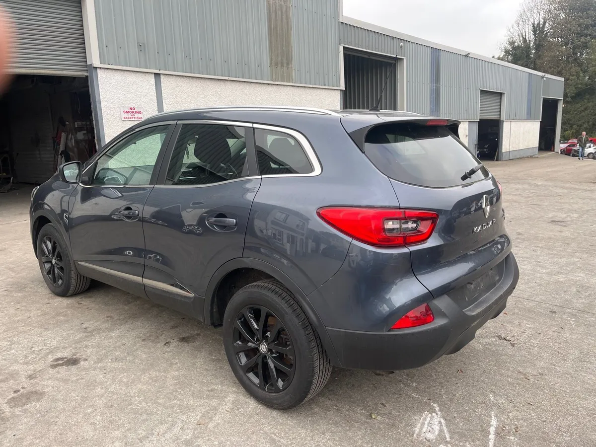 2017 Renault kadjar for breaking - Image 4