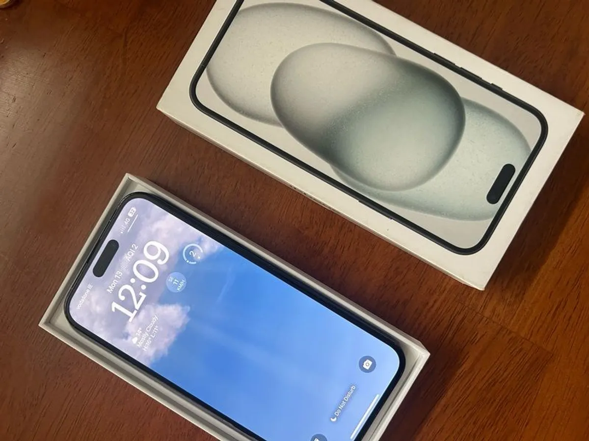 iPhone 15 Plus. - Image 3