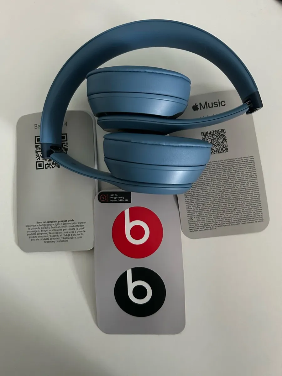 Beats Solo 4 - Image 4