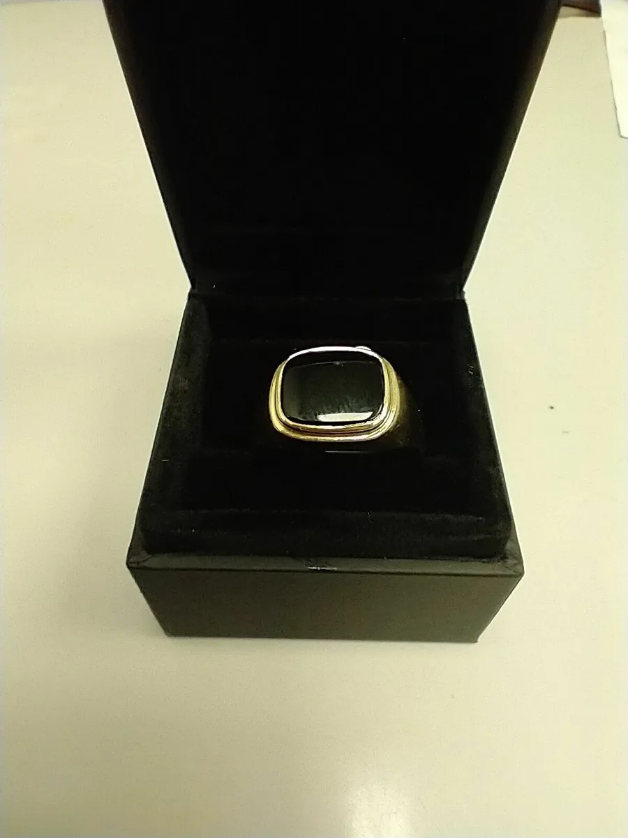 14ct Gold Ring 14k Black Stone - Image 1
