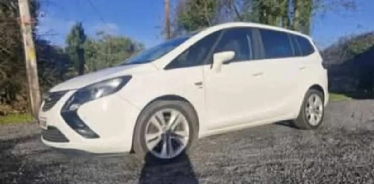 Vauxhall Zafira 2015 New NCT - Image 3