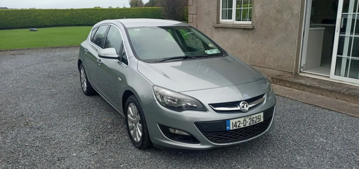 Opel Astra - Image 1