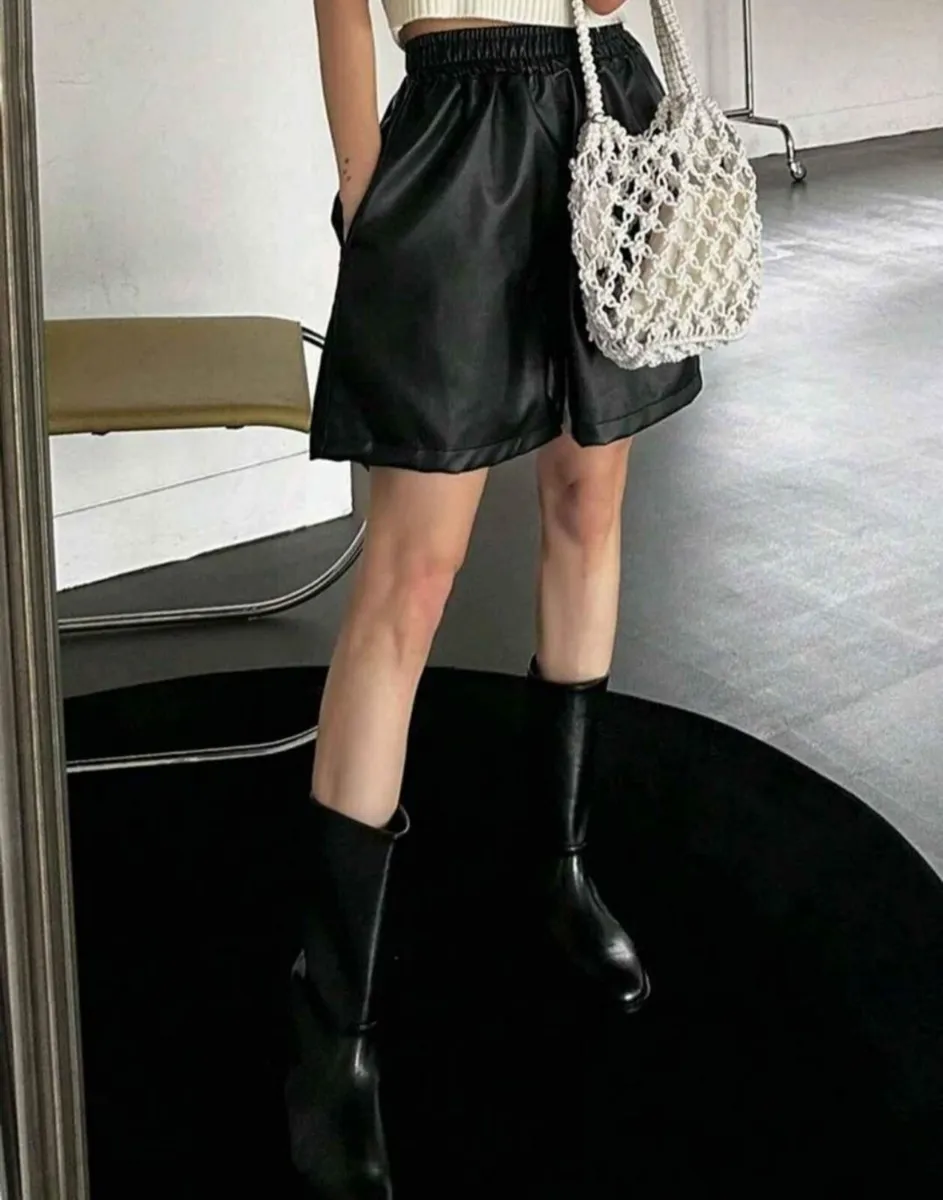 Elastic waist black PU leather shorts size S - Image 3