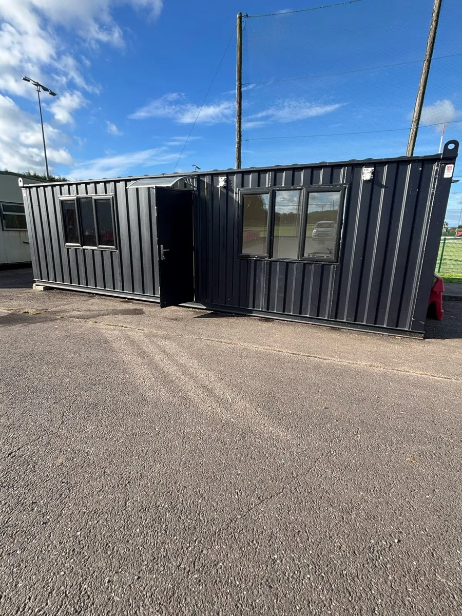 30ft x 10ft coffee dock - Image 1