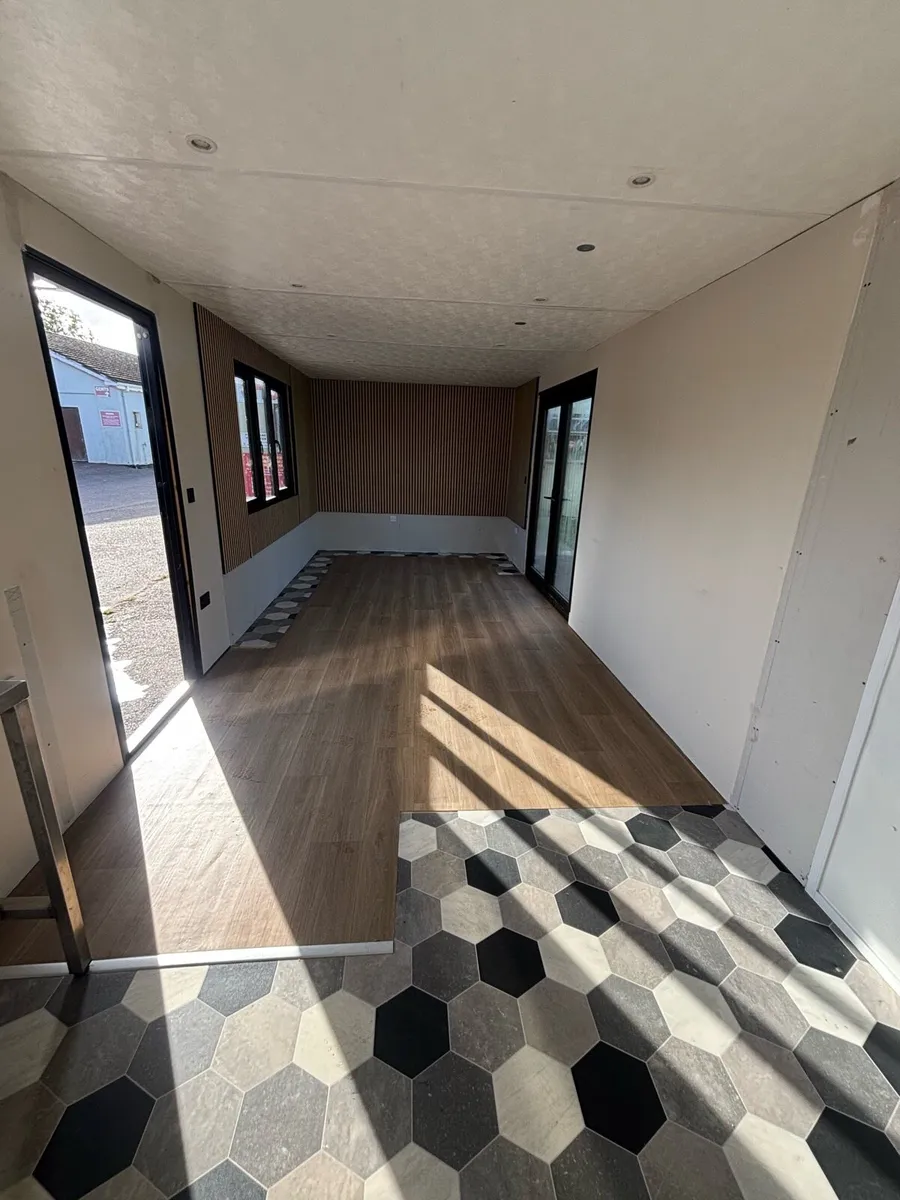 30ft x 10ft coffee dock - Image 4