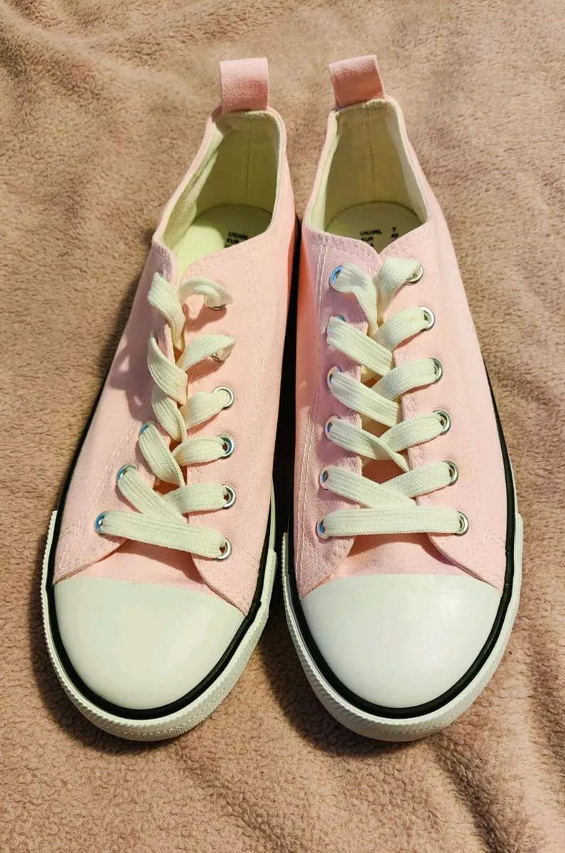 Light Pink Canvas Sneakers size 40 - Image 3
