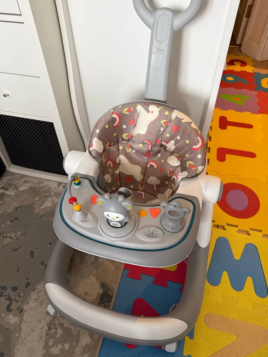 Baby walker - Image 2