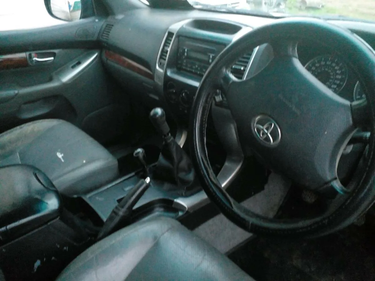 Toyota  landcruiser - Image 4