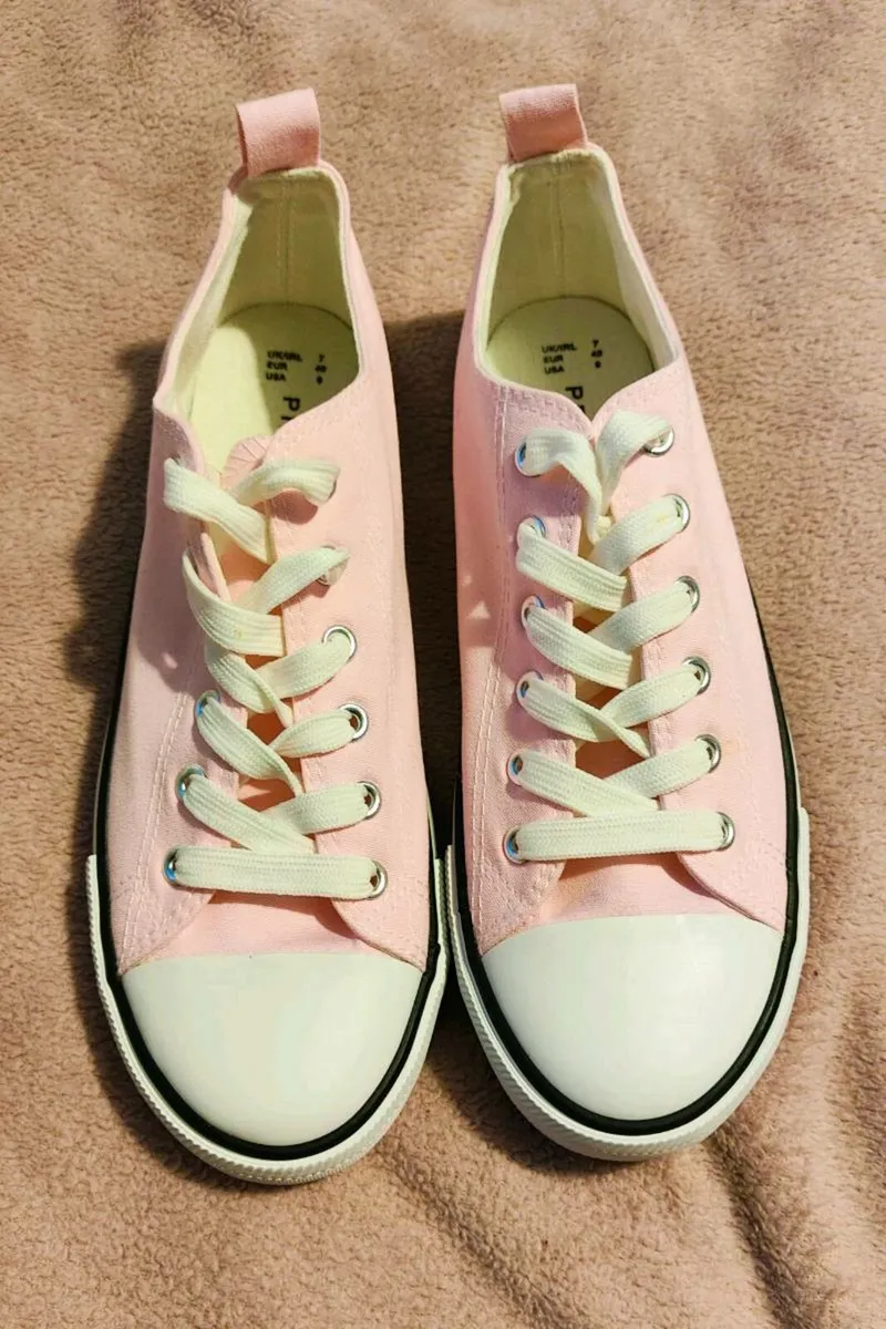 Light Pink Canvas Sneakers size 40 - Image 2
