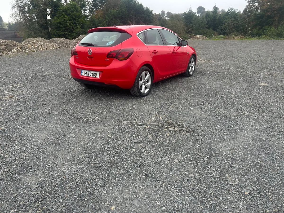 Vauxhall Astra 2011 - Image 4