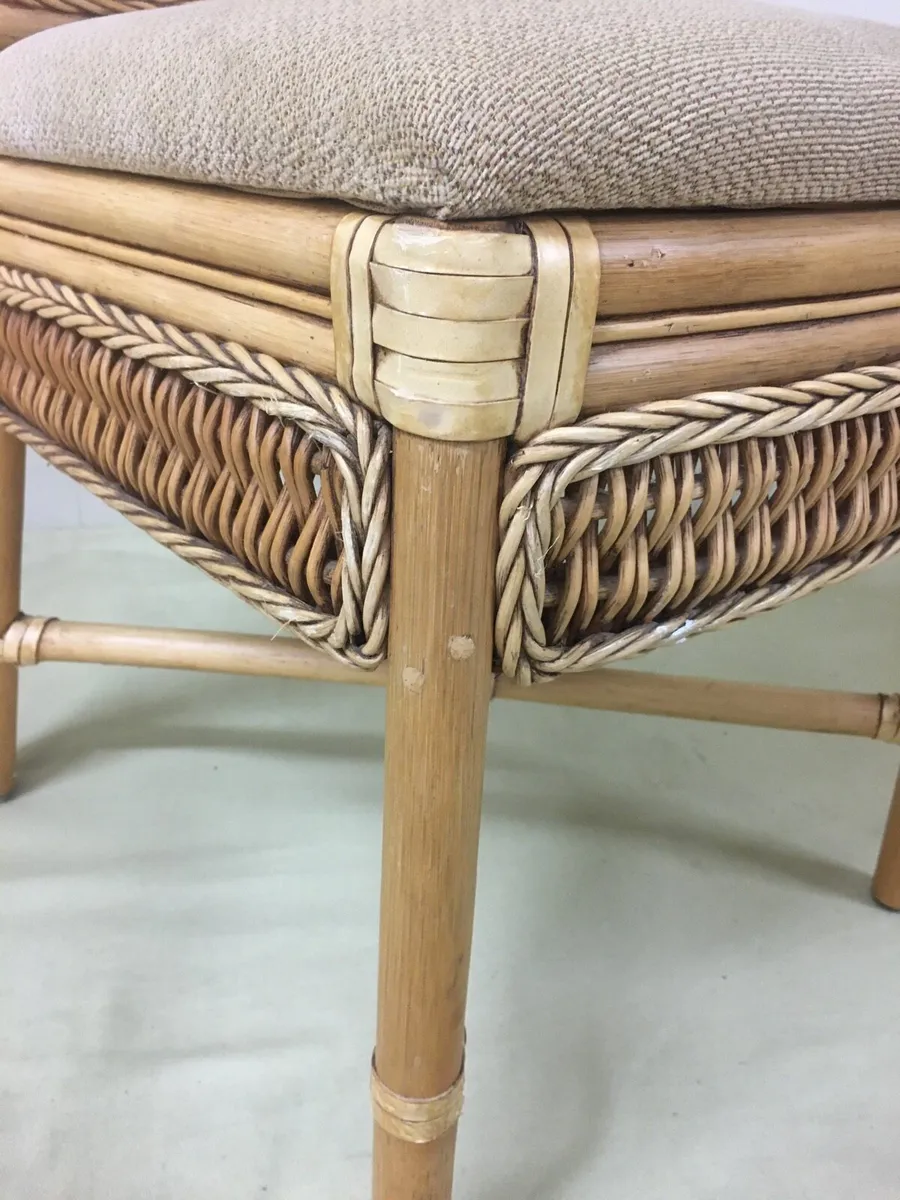 Dining Table & 4 Chairs - Image 4