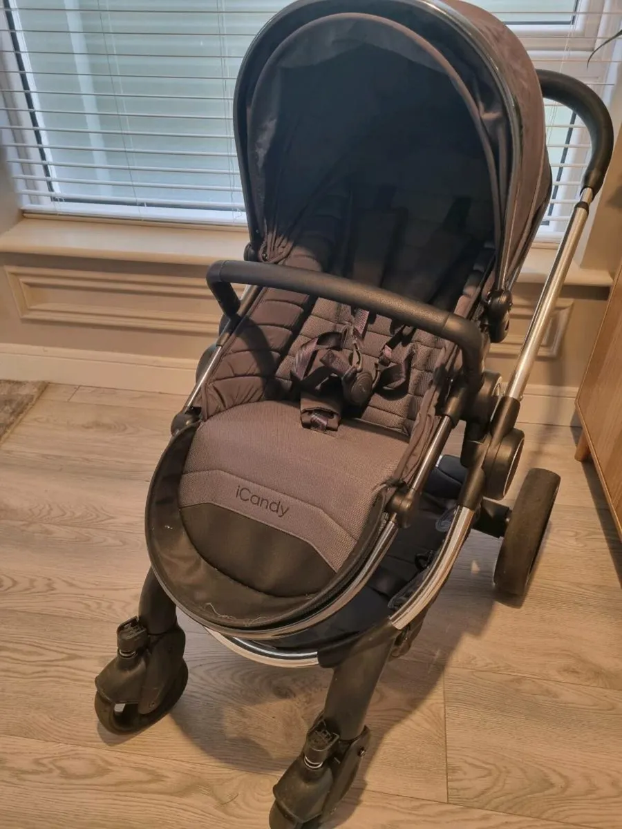 Icandy pram and accessories - Image 2