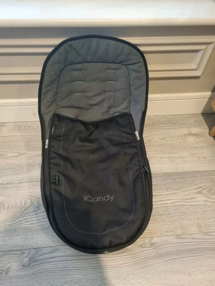 Icandy pram and accessories - Image 3