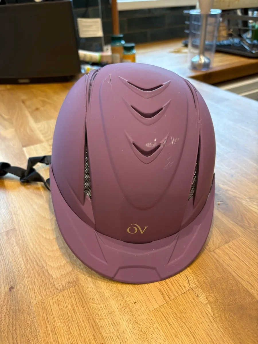 Horse riding helmet - Image 2