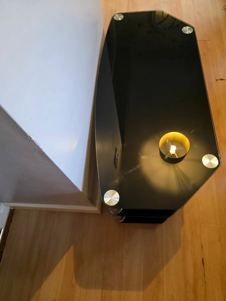 TV Stand - Image 4