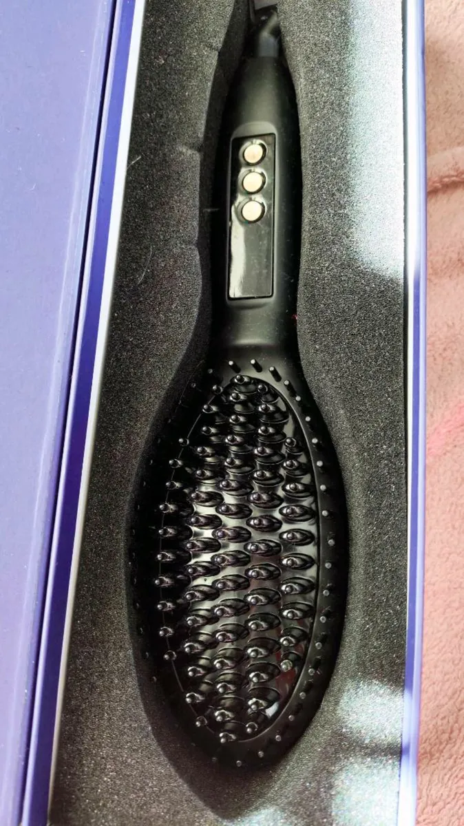 U-Spicy Hair Straightening Brush - Image 3