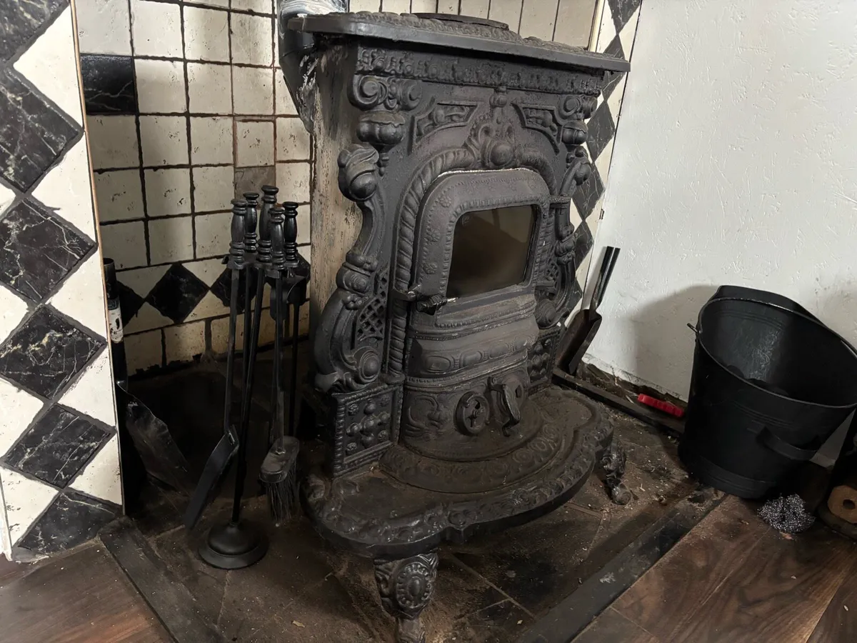 Stove - Image 3