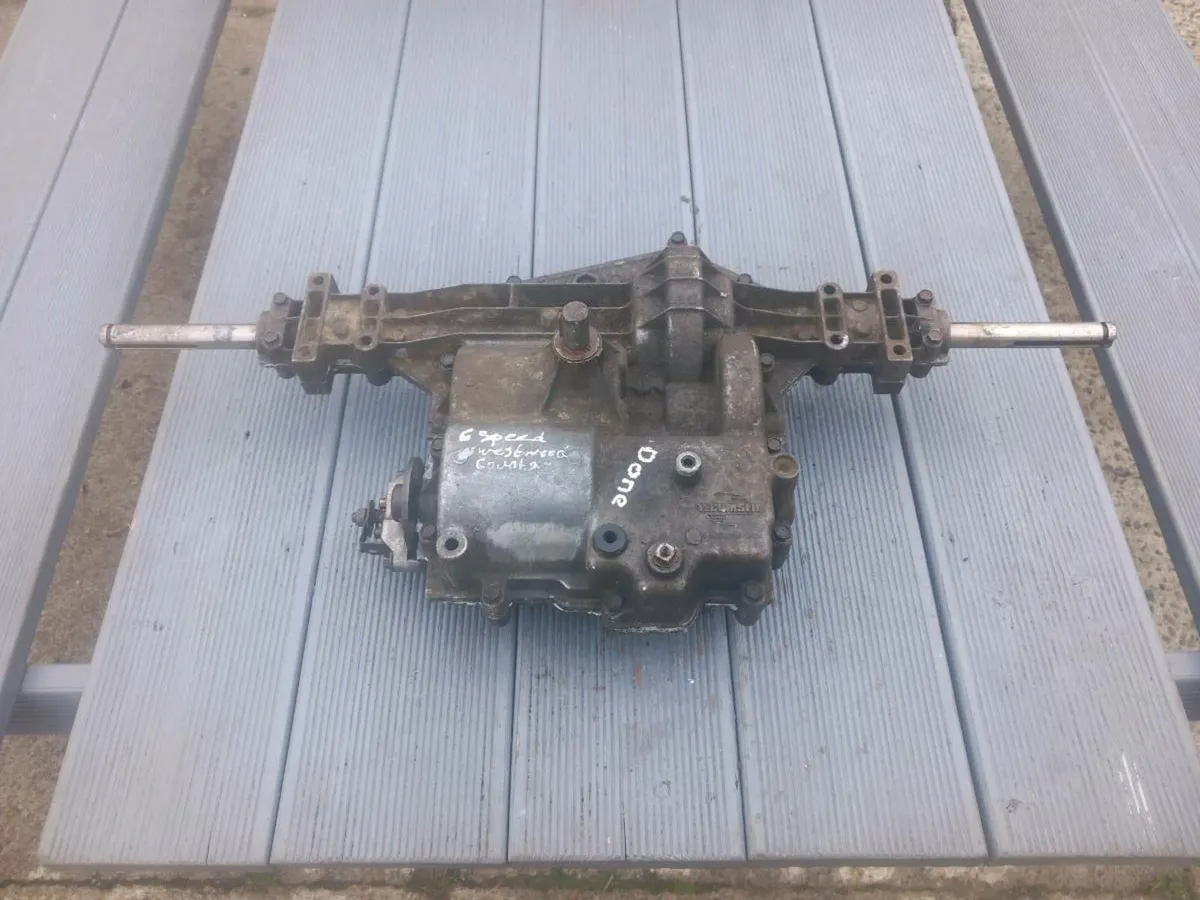 Countax/Westwood manual gearbox for sale - Image 1