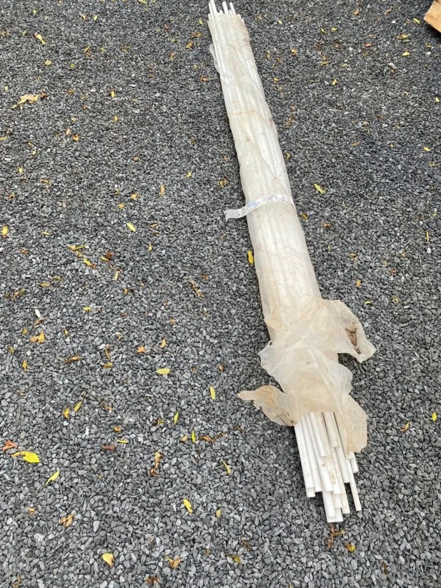 Free Oval uPVC White Conduit