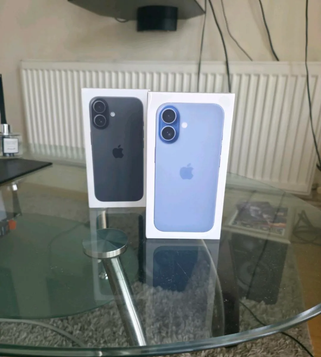 Apple Iphone 17 256GB - Image 1