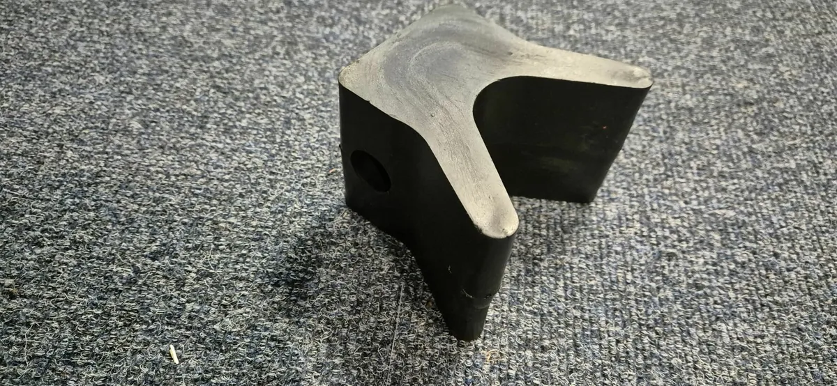Boat trailer parts - Image 4