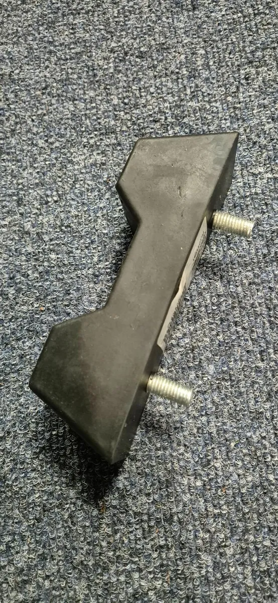 Boat trailer parts - Image 1