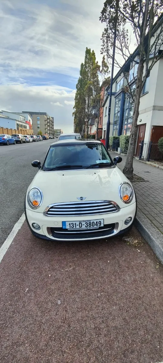 Mini Cooper 2013 - Image 2