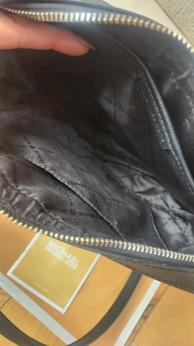 Michael kors crossbody bag - Image 4