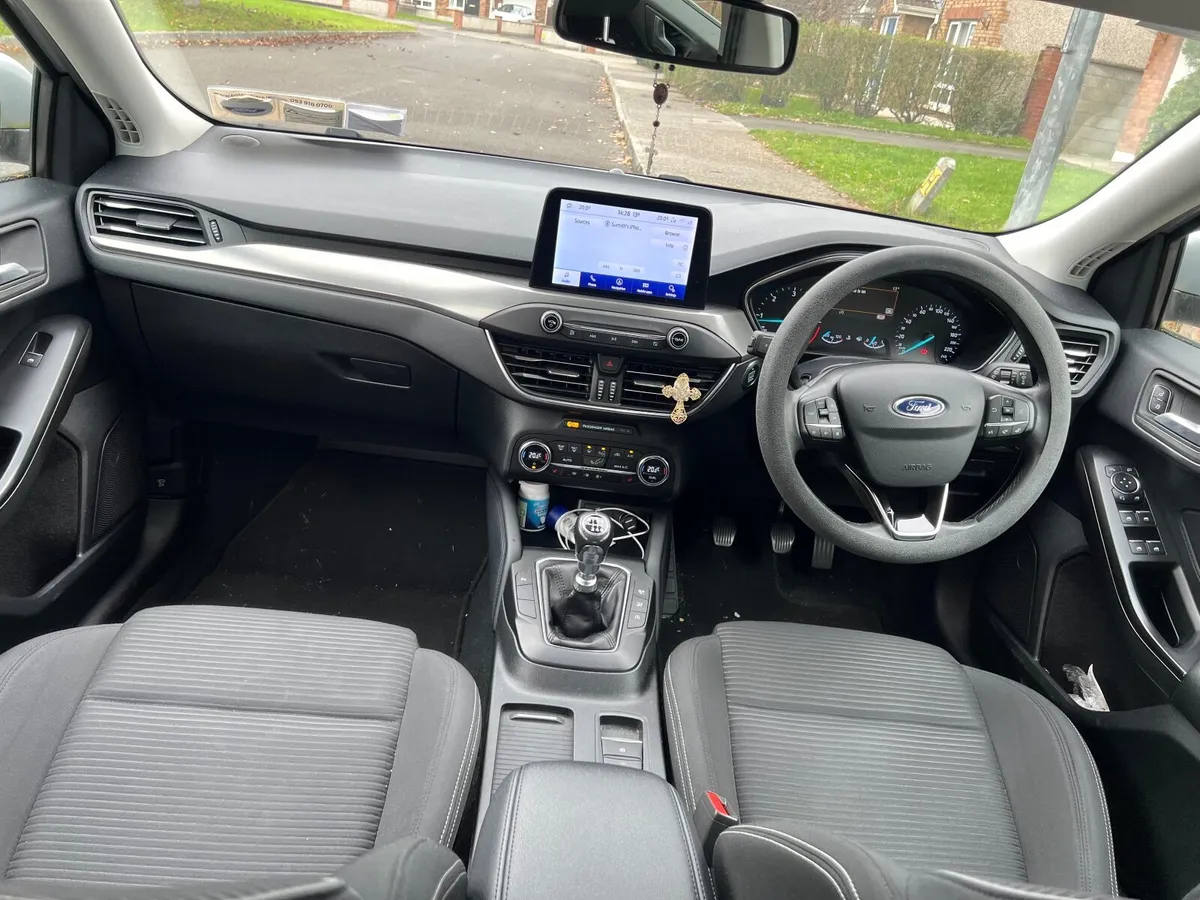 Ford Focus 2020 - Image 3
