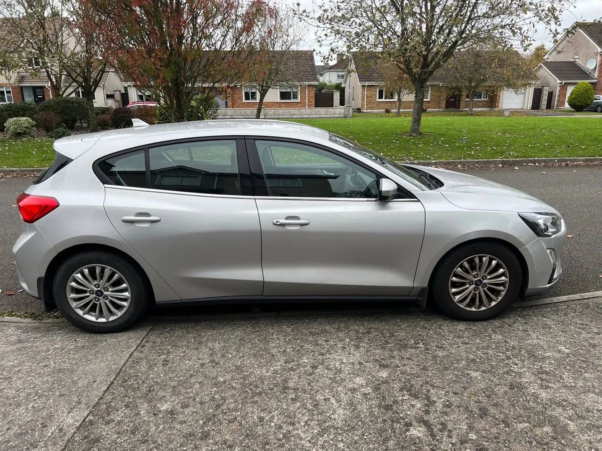 Ford Focus 2020 - Image 4