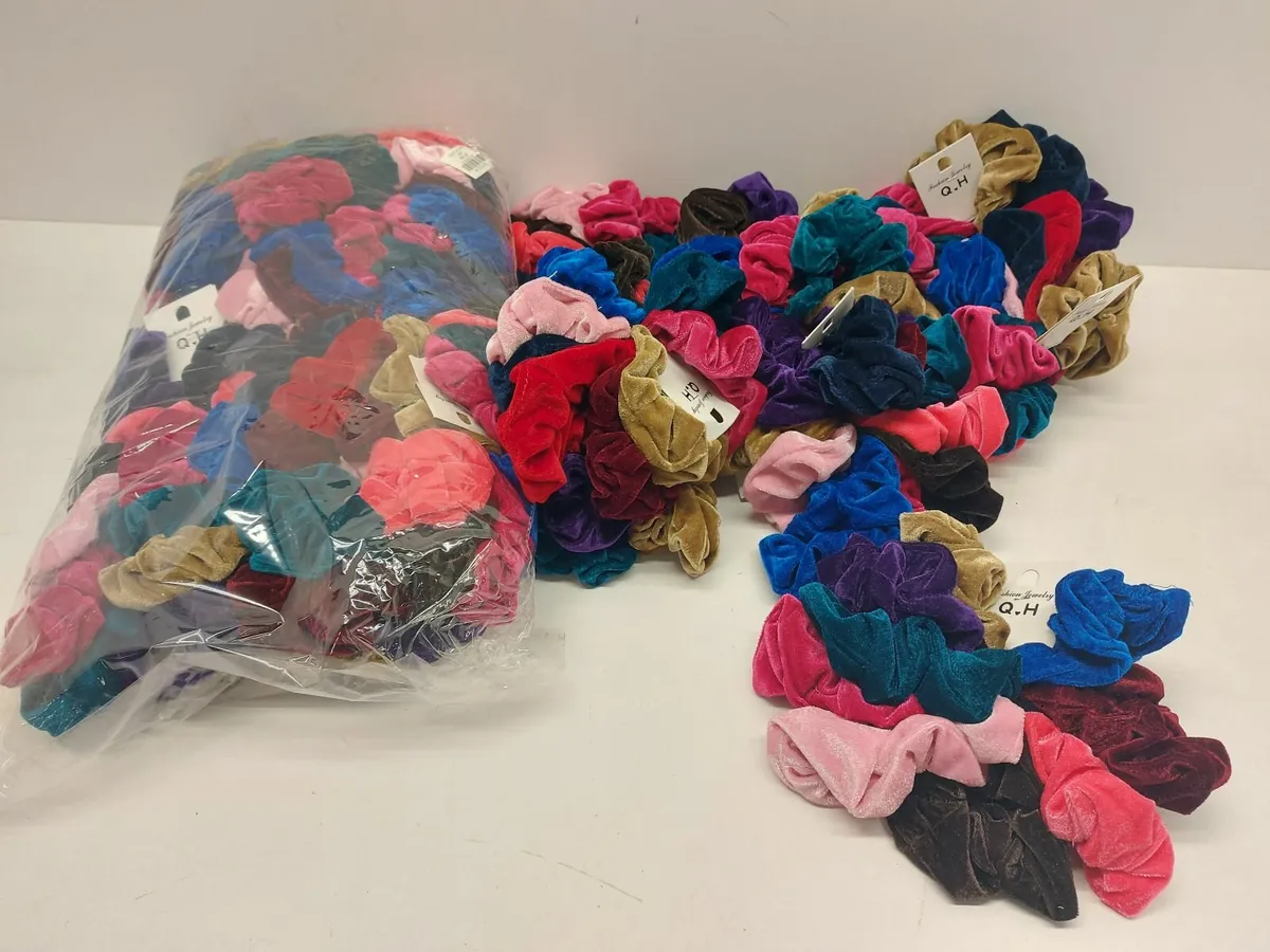 Online Auction Of Hair Scrunchies And More! - Image 1