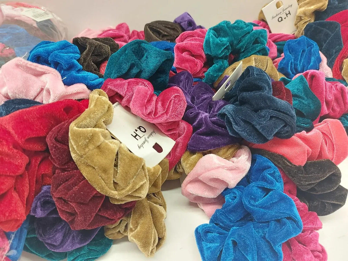 Online Auction Of Hair Scrunchies And More! - Image 3