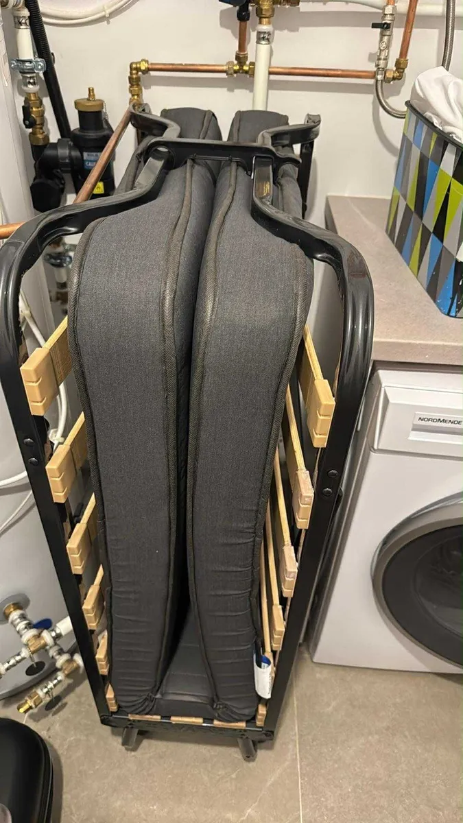 Folding bed - Image 1