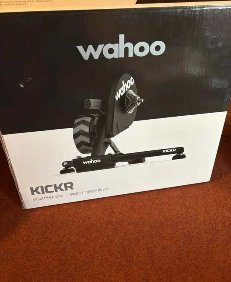 Wahoo Kickr V5 + Direct Connect - Image 1