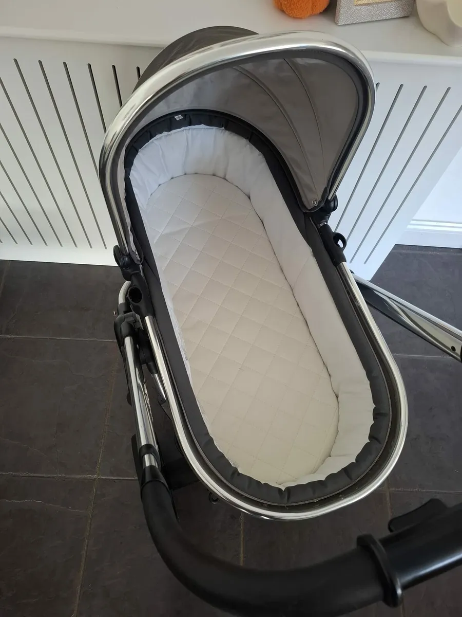 ICandy travel system - Image 3