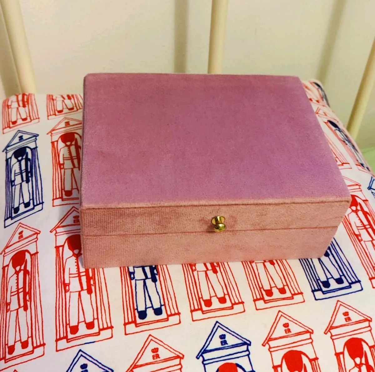 Velvet Pink Jewelry Box Organizer - Image 2