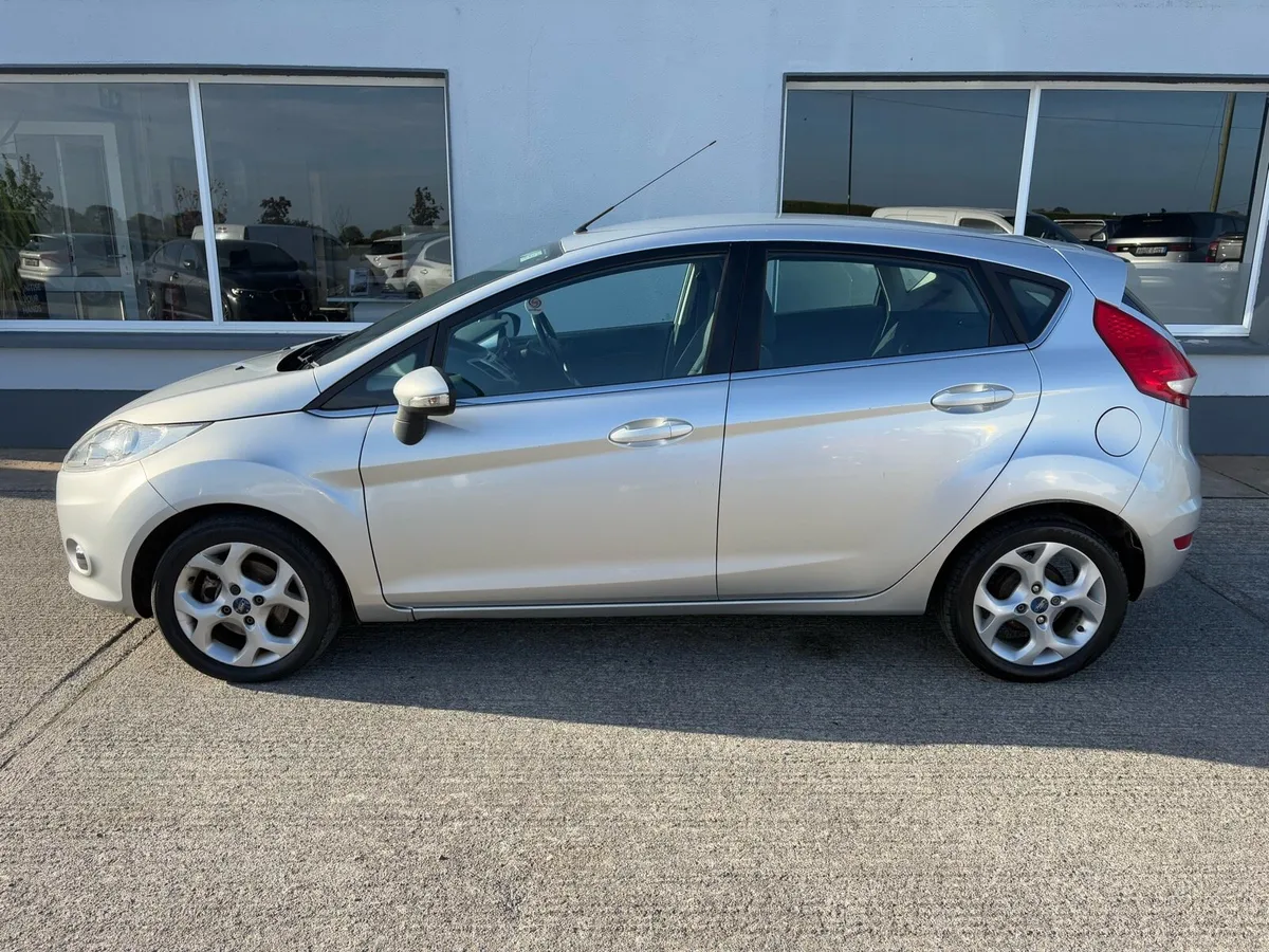 2010 Ford Fiesta Auto - Image 3