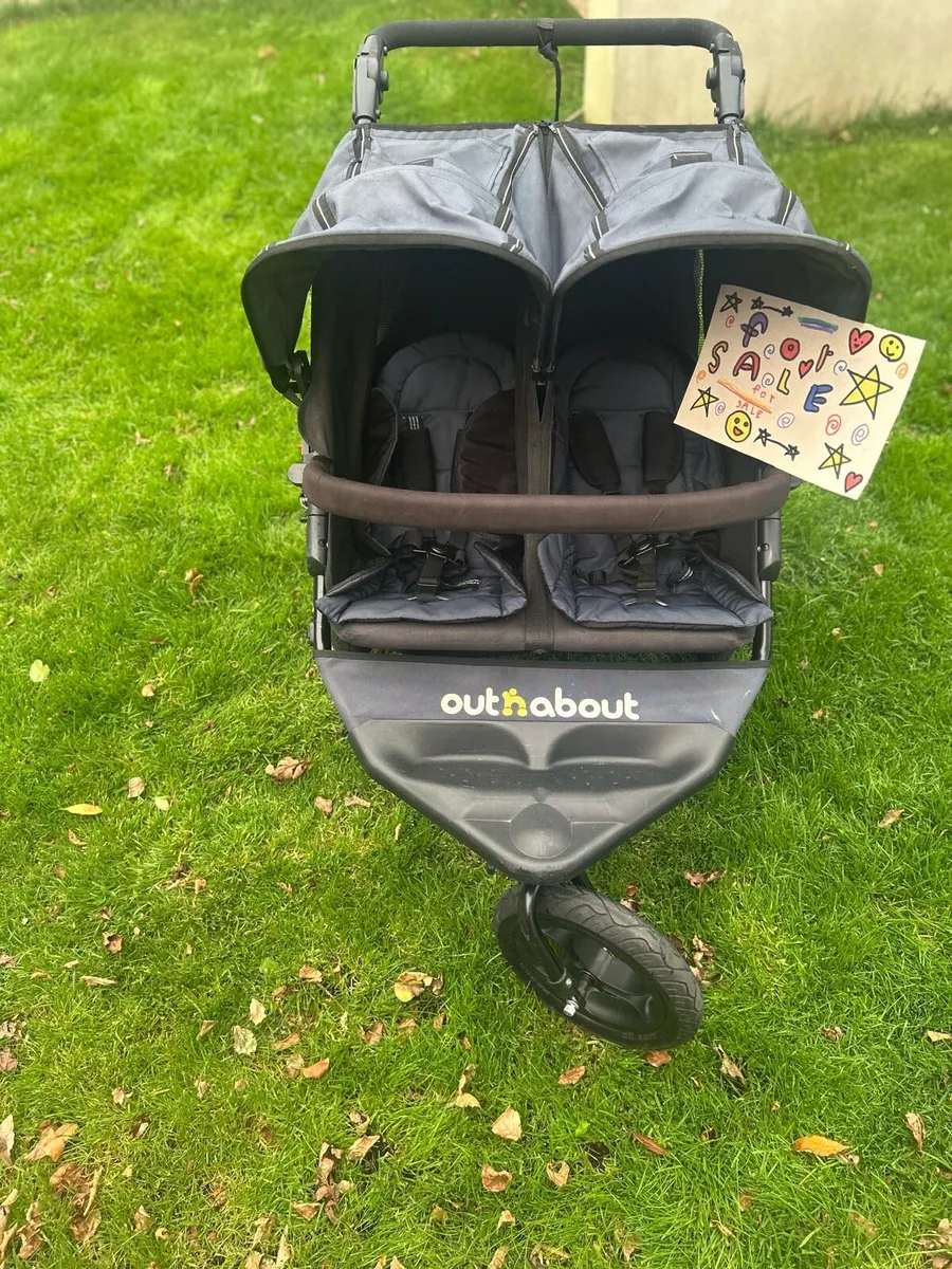Out n about double buggy - Image 1