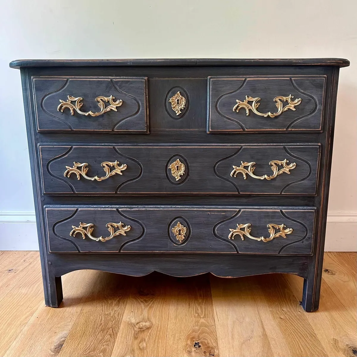 19th Century Chest of Drawers - Image 1