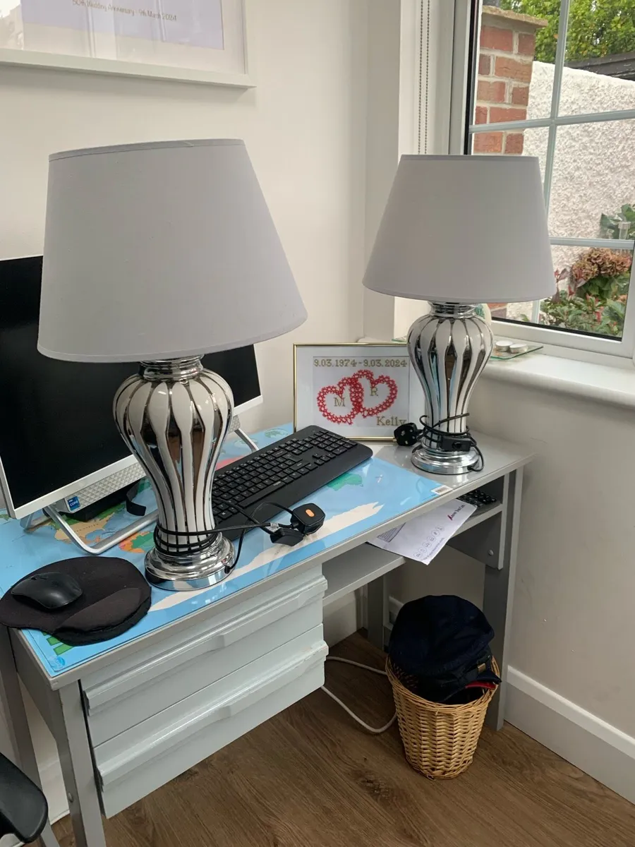 Table lamps - Image 1