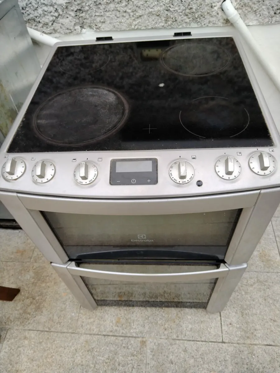 Double Oven with grill and four rings - Image 1