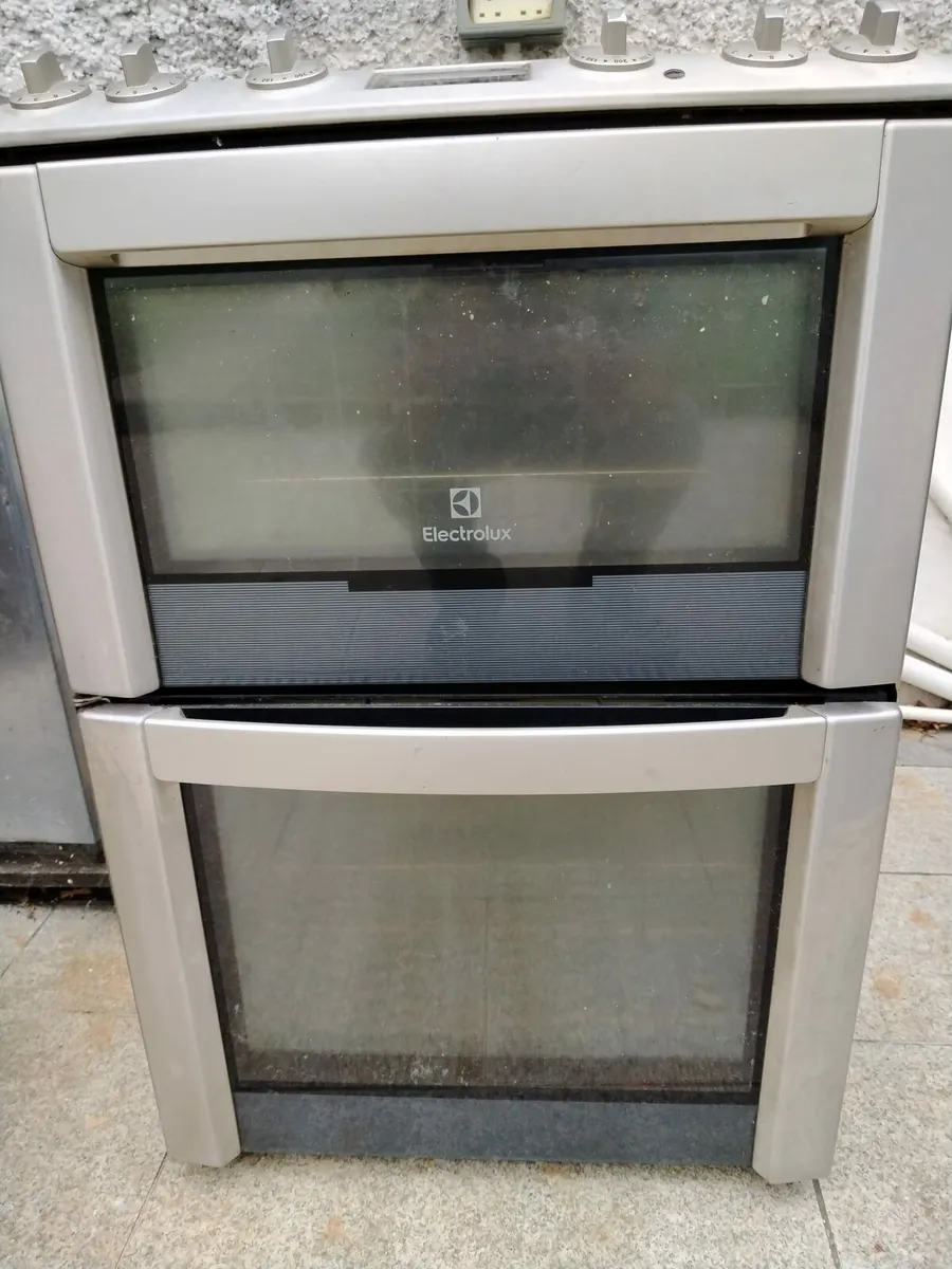 Double Oven with grill and four rings - Image 2
