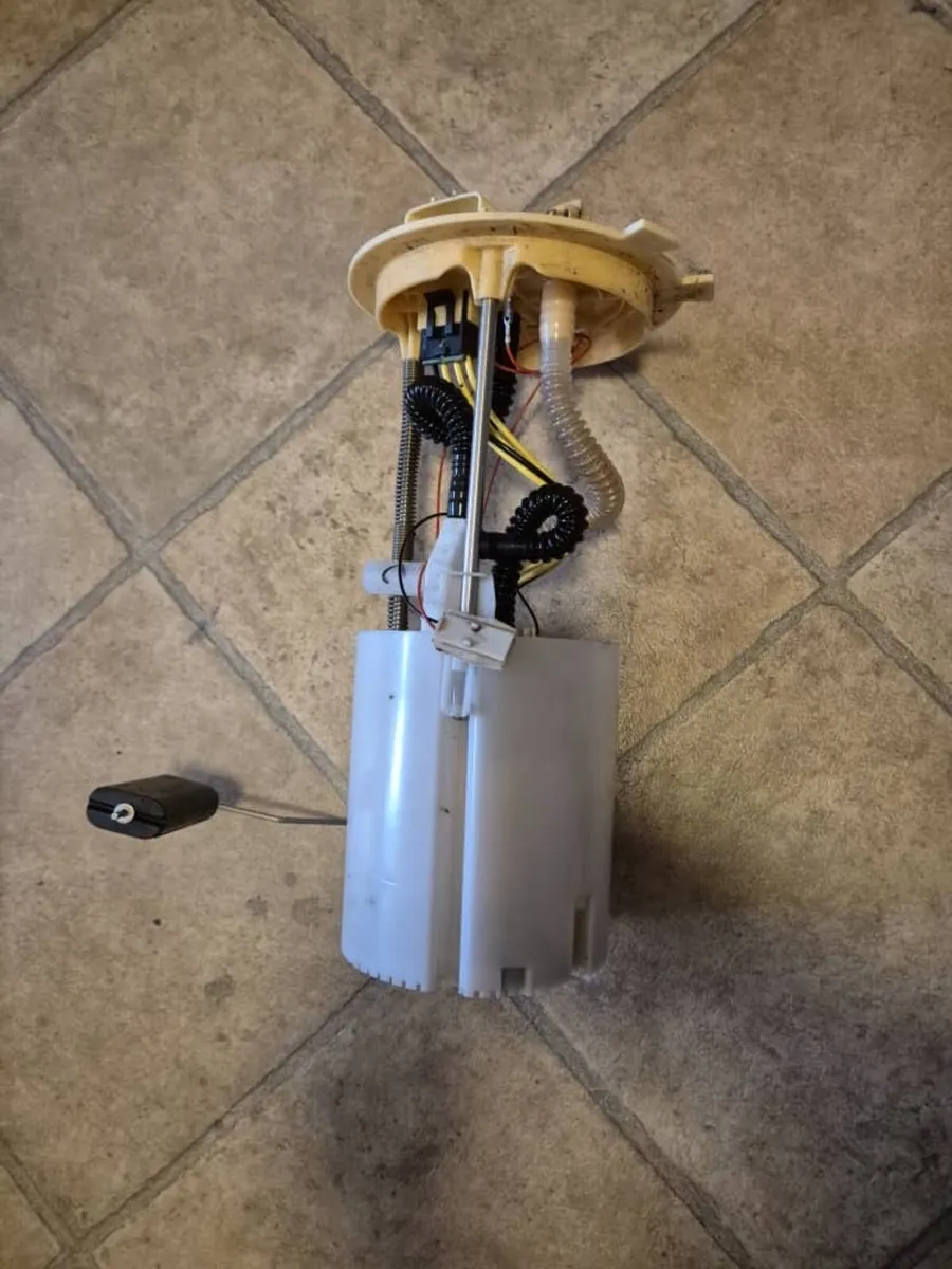Fuel pump 2015 Nissan x trail - Image 2