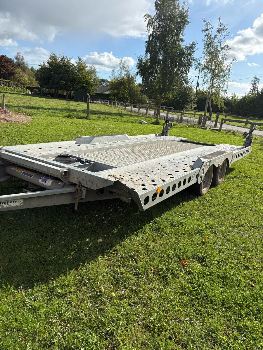 Ifor Williams car transporter - Image 2