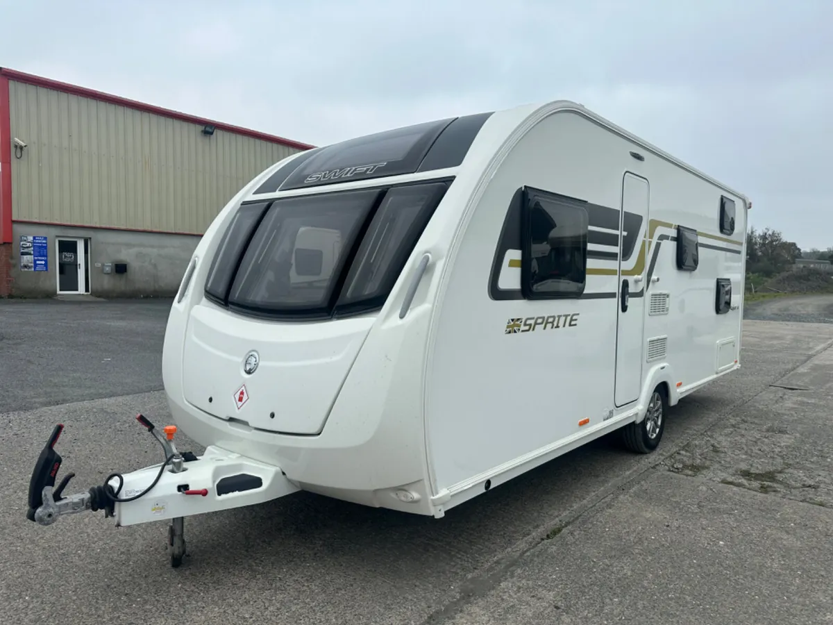 👌 2017 Swift Sprite 6 Berth 👌 - Image 1