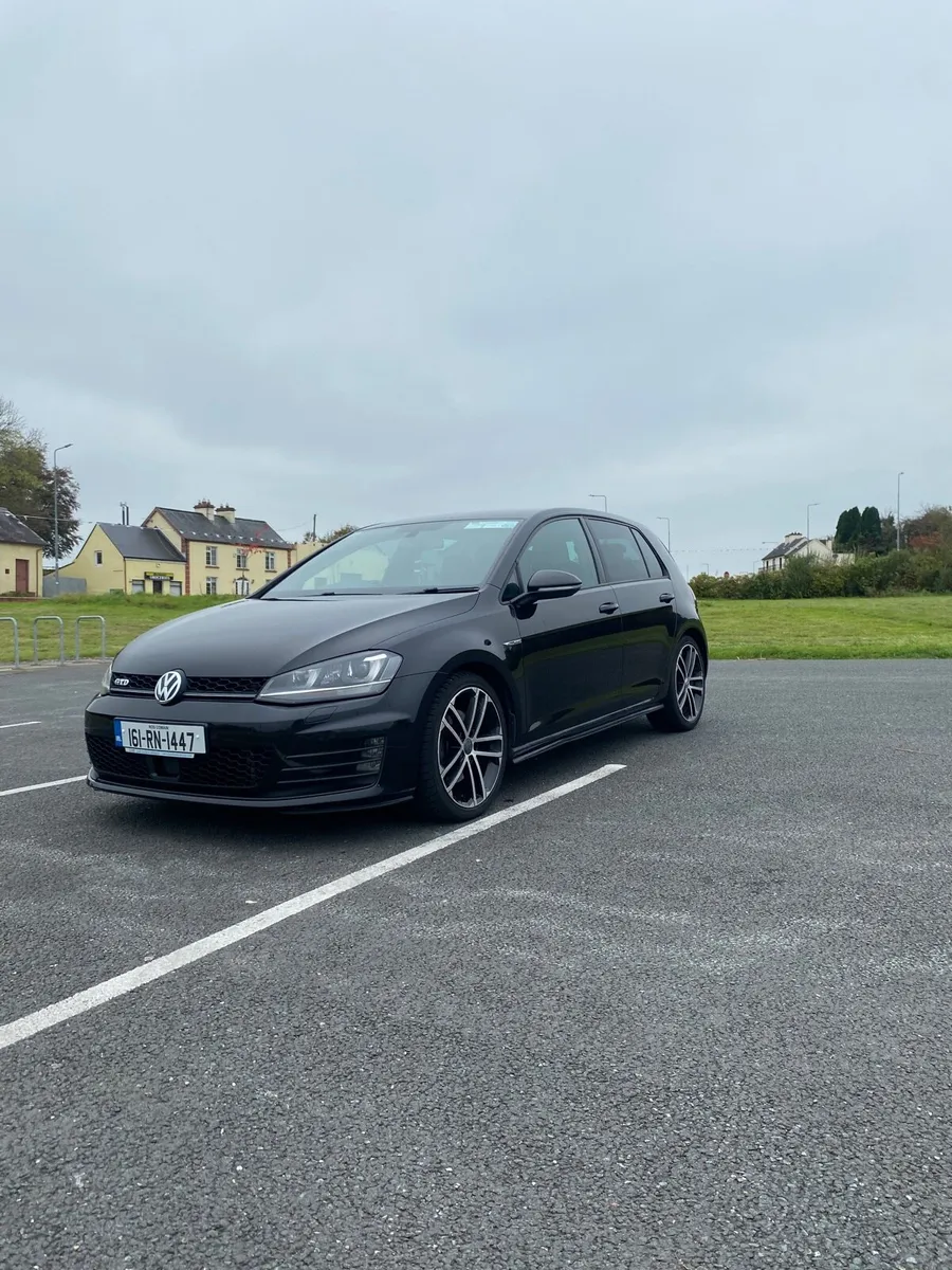 Volkswagen Golf GTD - Image 2