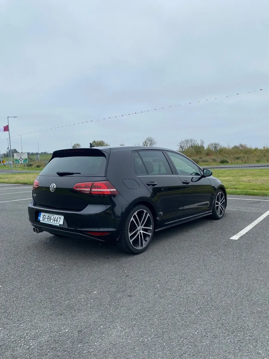 Volkswagen Golf GTD - Image 4